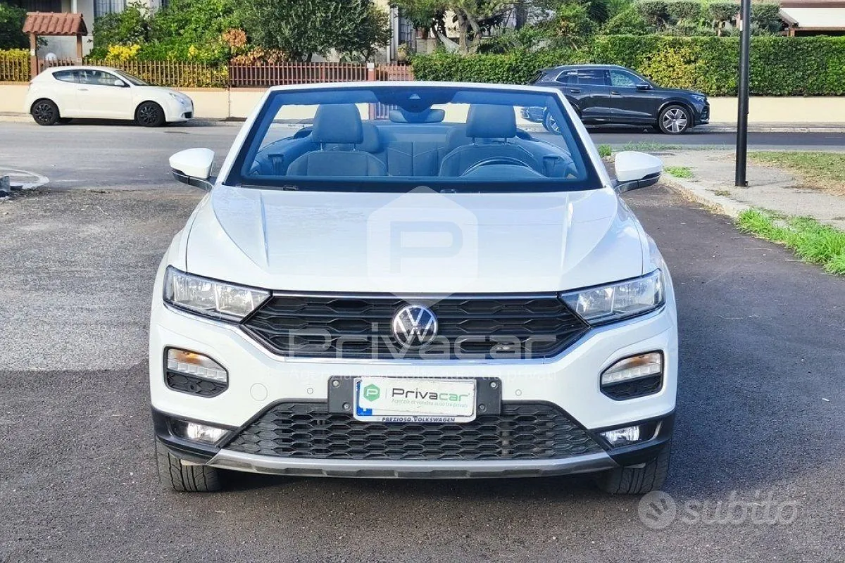 Volkswagen T-Roc 2021 photo 2