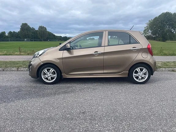 Kia Picanto 2012 photo 3