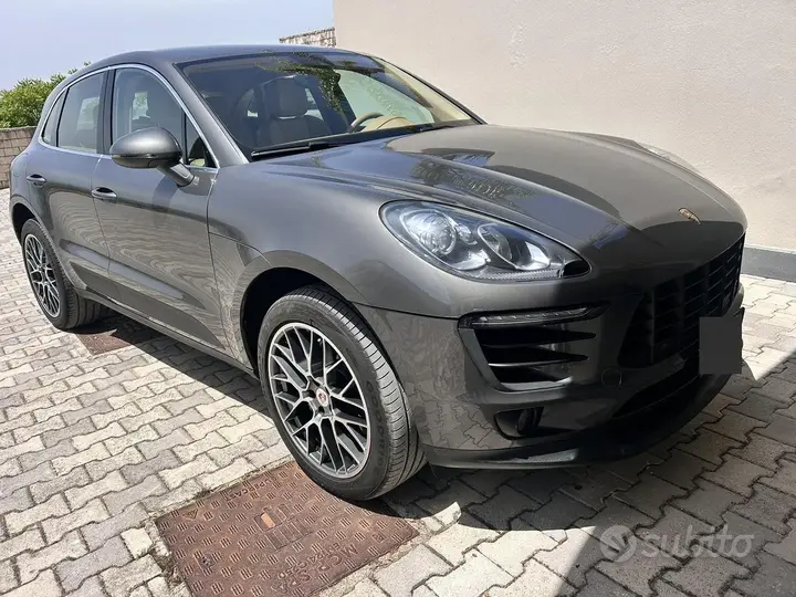 Porsche Macan 2015 photo 2