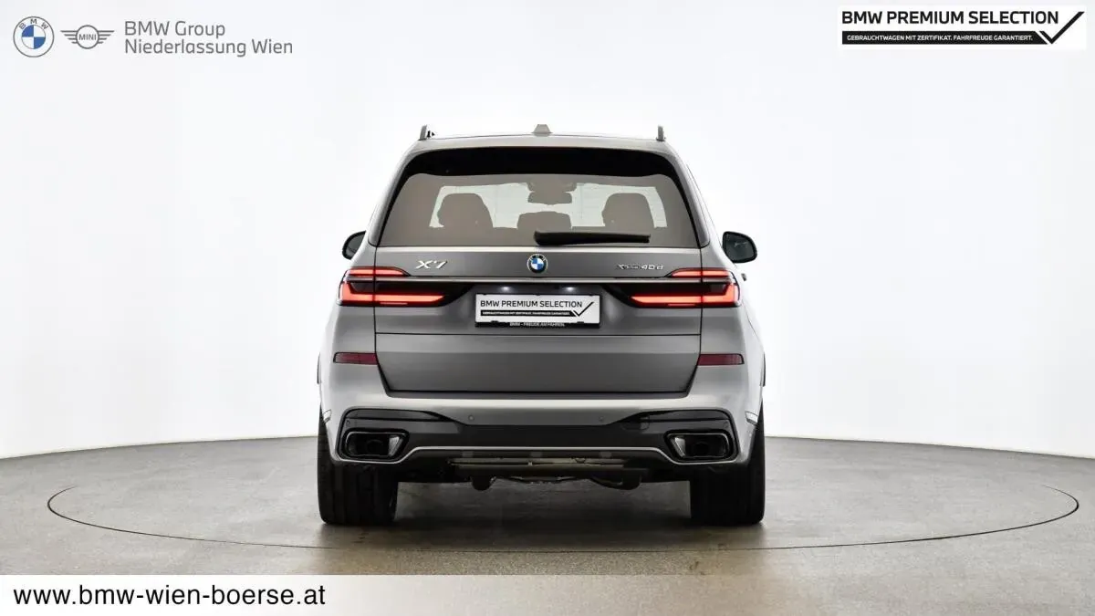 BMW X7 2025 photo 2