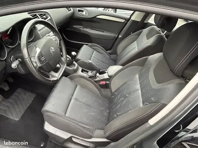 Citroen C4 2013 photo 3