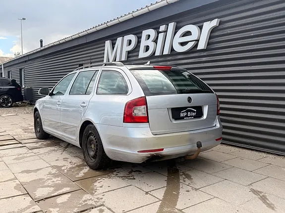 Skoda Octavia 2013 photo 4