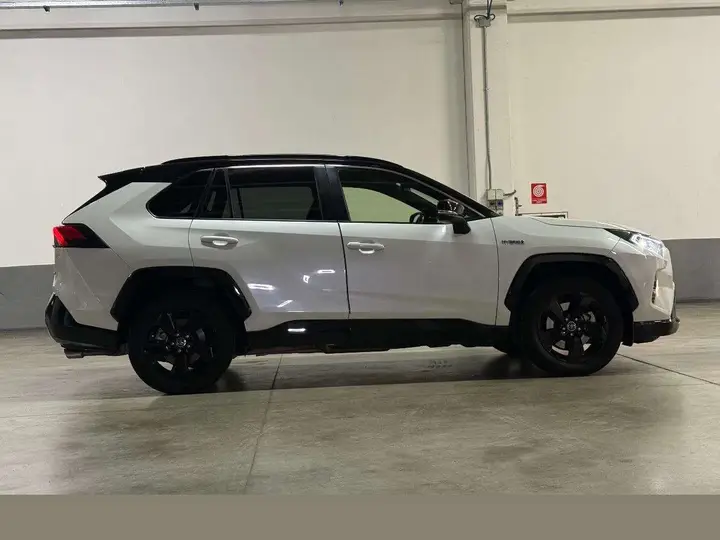 Toyota Rav4 2019 photo 3