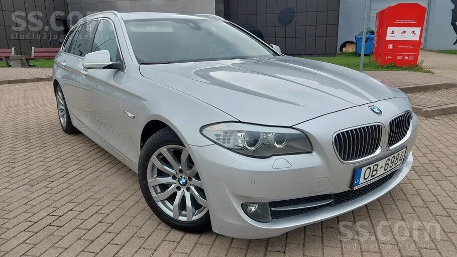 BMW 530