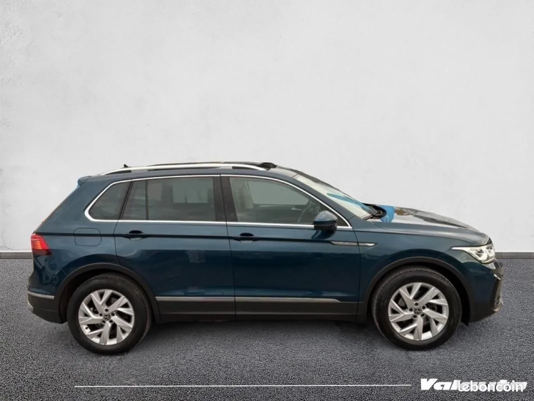 Volkswagen Tiguan 2023 photo 4