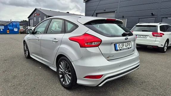 Ford Focus 2017 photo 4