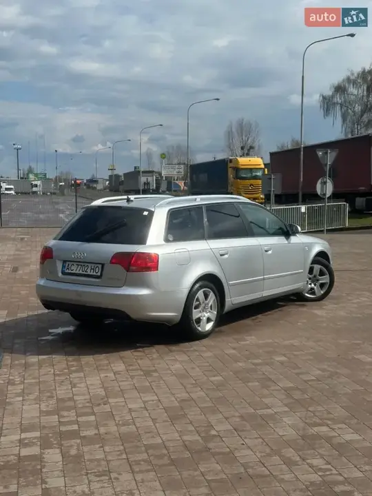 Audi A4 2008 photo 5
