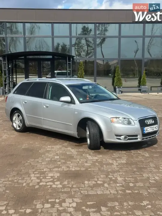 Audi A4 2008 photo 4