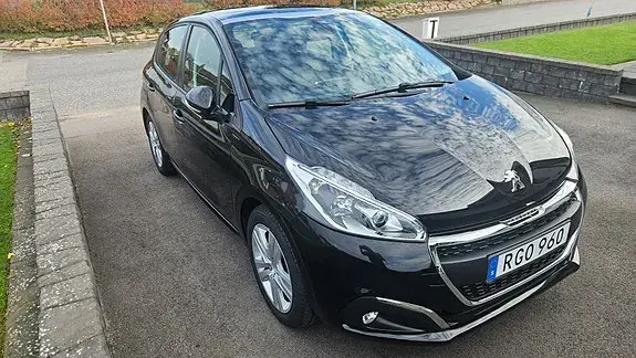 Peugeot 208 2019 photo 4