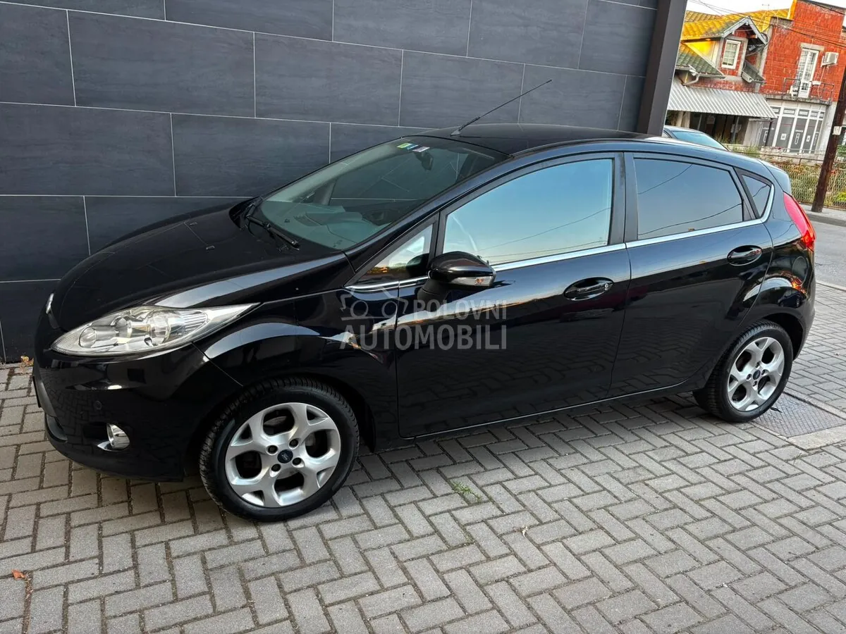 Ford Fiesta 2009 photo 3