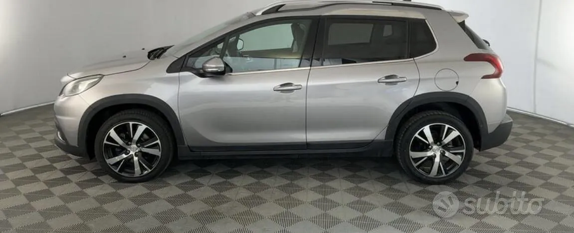 Peugeot 2008 2019 photo 3