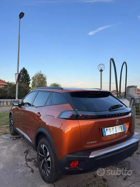 Peugeot 2008 2021 photo 3