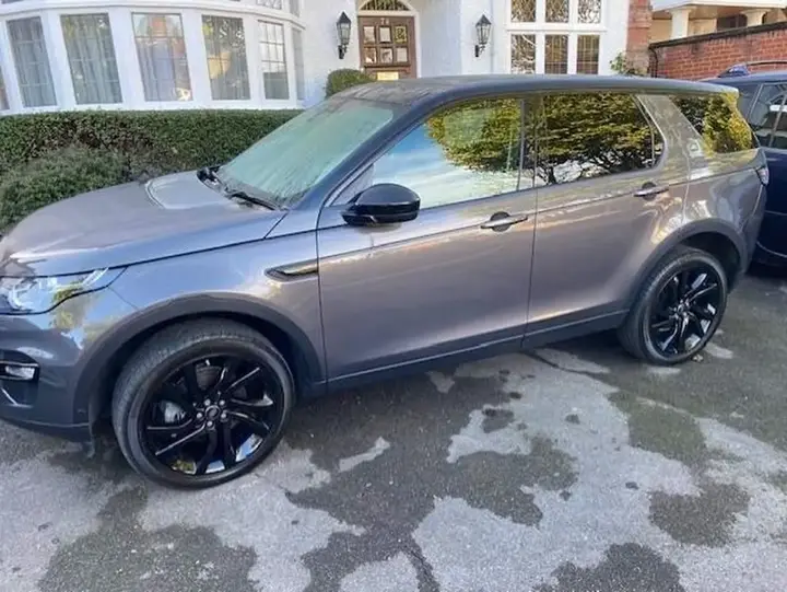 Land Rover Discovery Sport 2016 photo 3