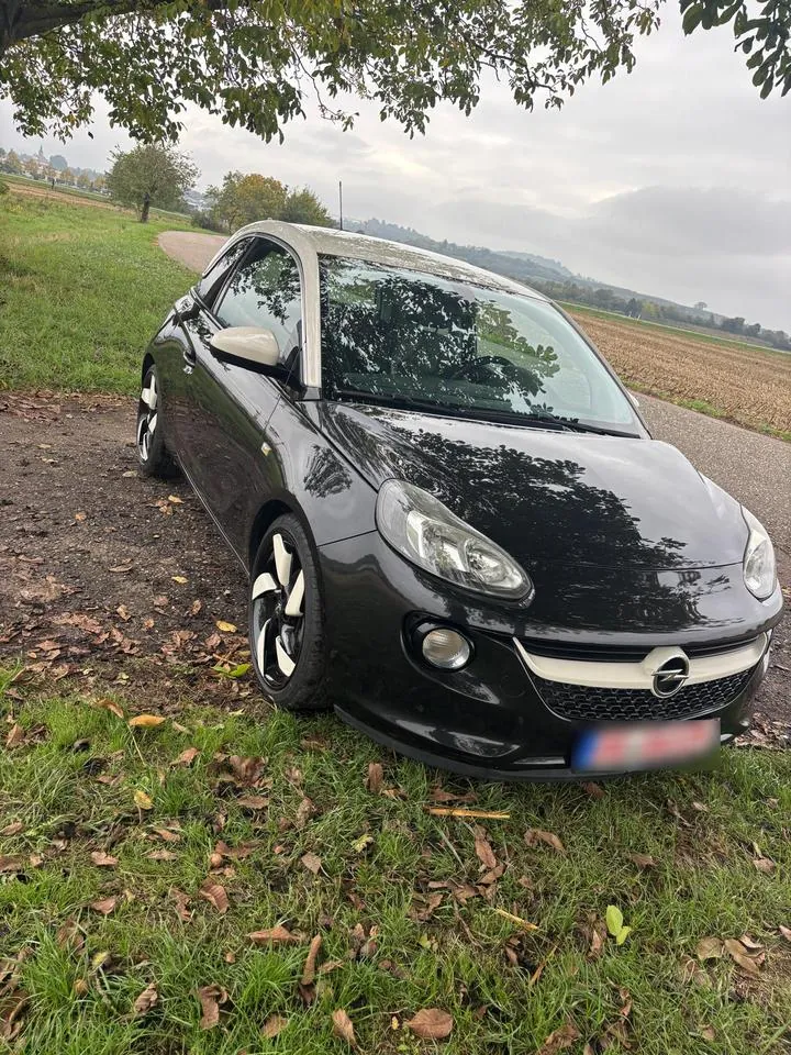 Opel Adam
