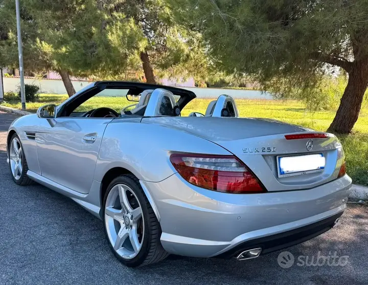 Mercedes-Benz Slk 2012 photo 2