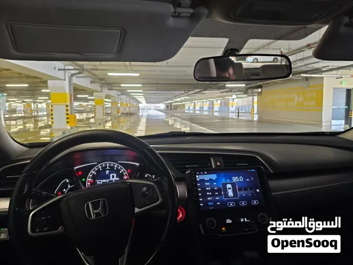 Honda Civic 2018 photo 5