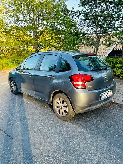Citroen C3 2011 photo 4
