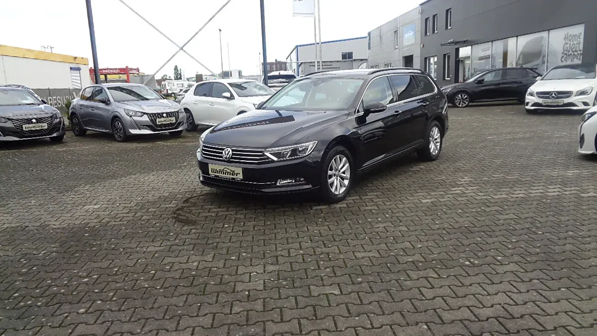 Volkswagen Passat 2019 photo 2