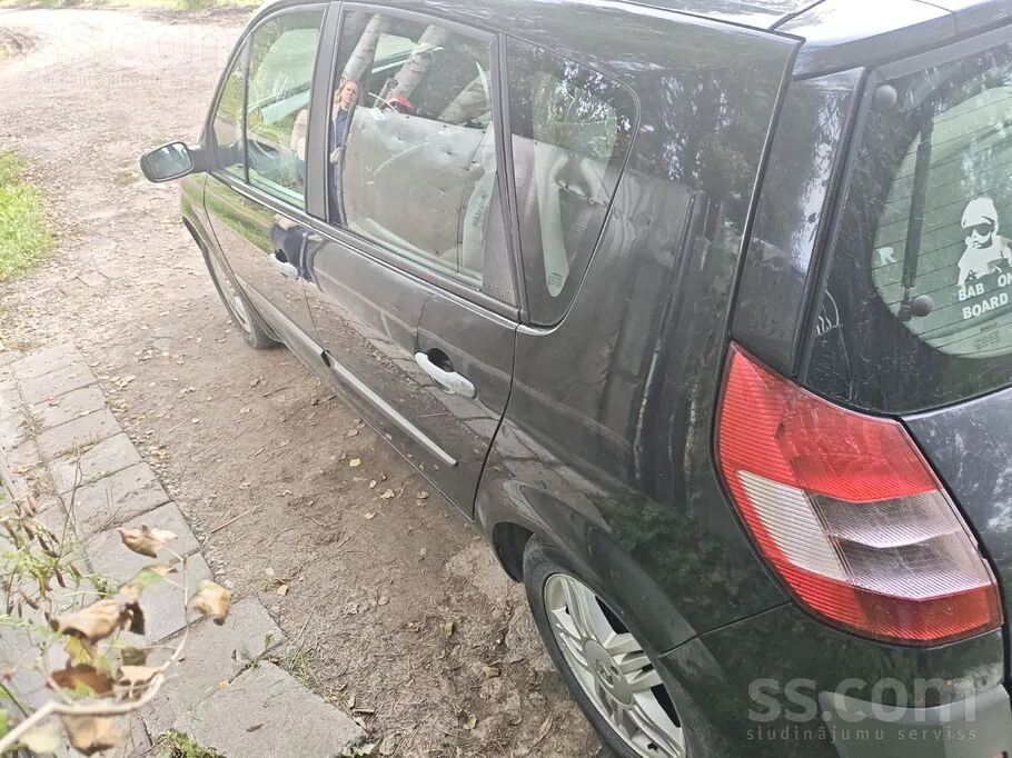 Renault Scenic 2003 photo 4