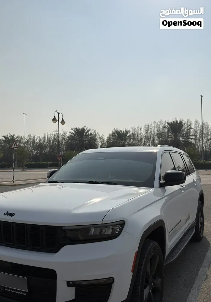 Jeep Grand Cherokee 2024 photo 4