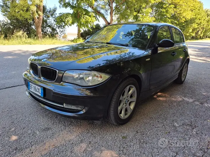 BMW 118D 2010 photo 5
