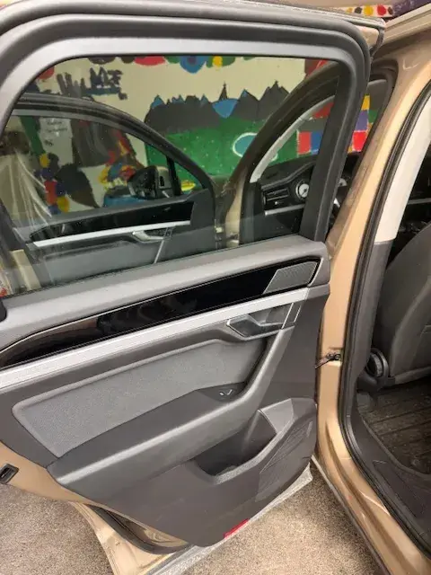 Volkswagen Touareg 2019 photo 2