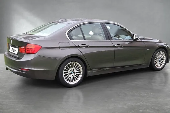 BMW 320I 2012 photo 5