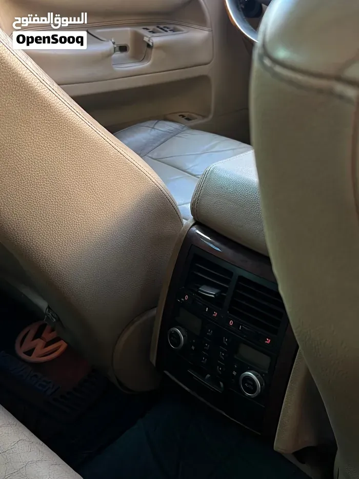 Volkswagen Tiguan 2010 photo 3