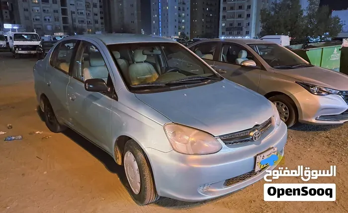 Toyota Echo 2004 photo 4