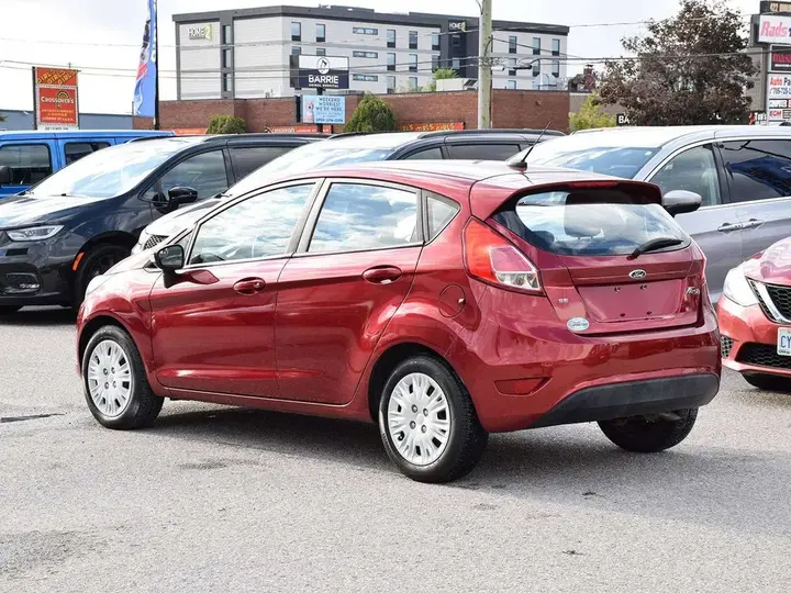 Ford Fiesta 2014 photo 4