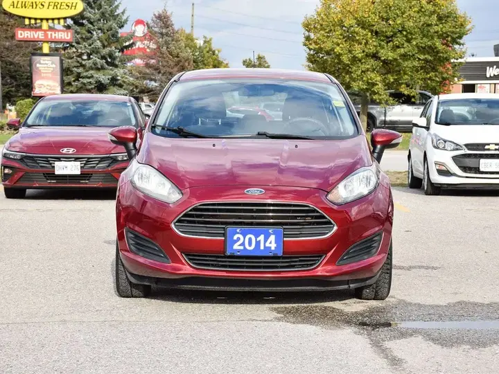 Ford Fiesta 2014 photo 2
