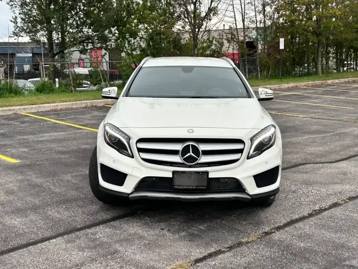 Mercedes-Benz Gla 2015 photo 2