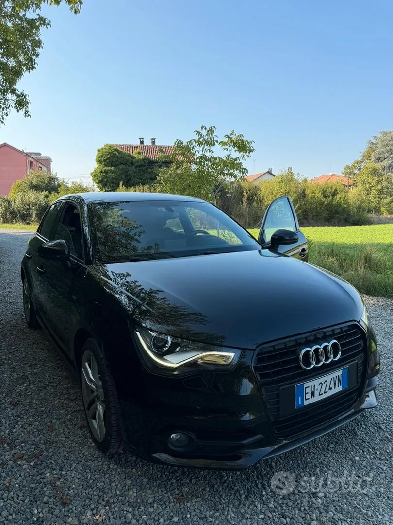 Audi A1 2014 photo 2