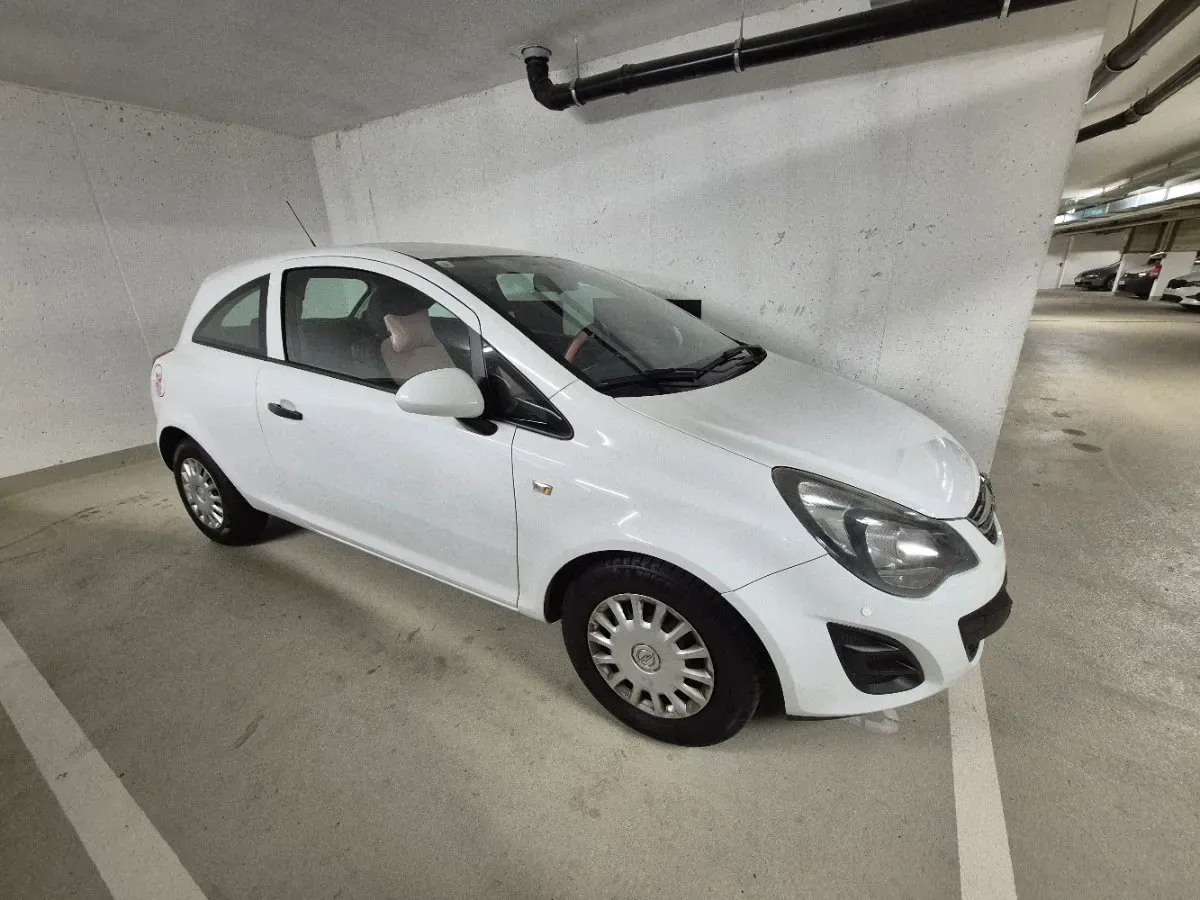 Opel Corsa 2013 photo 3