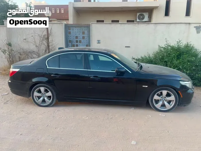 BMW 5 Series 2008 photo 2