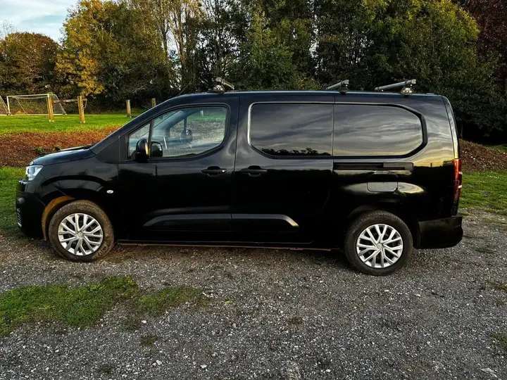 Citroen Berlingo 2021 photo 3
