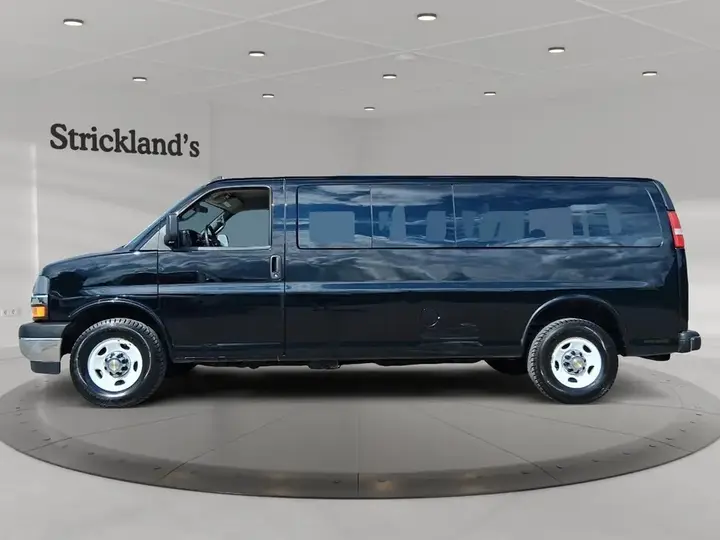 Chevrolet Express 2024 photo 5