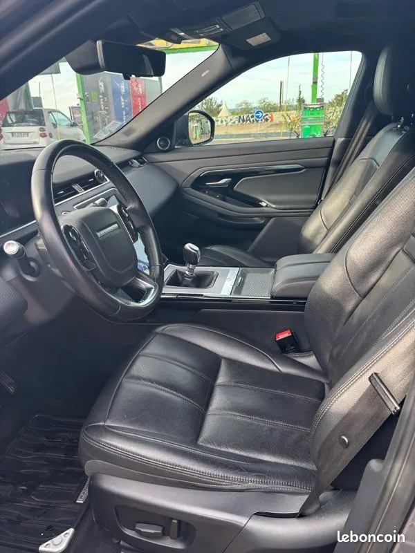 Land Rover Range Rover Evoque 2019 photo 3
