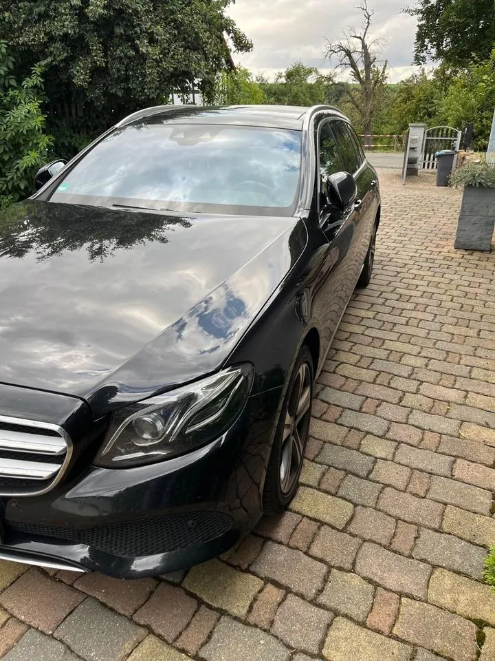 Mercedes-Benz E 400