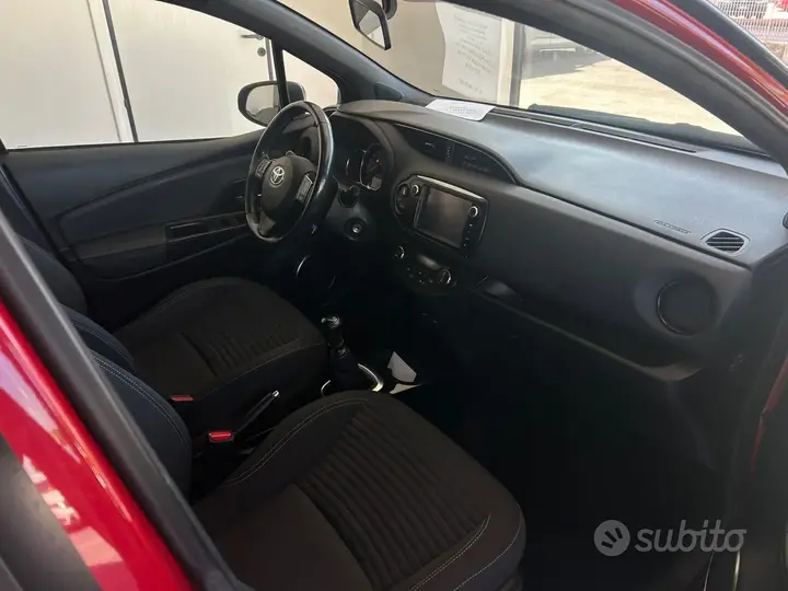 Toyota Yaris 2016 photo 4