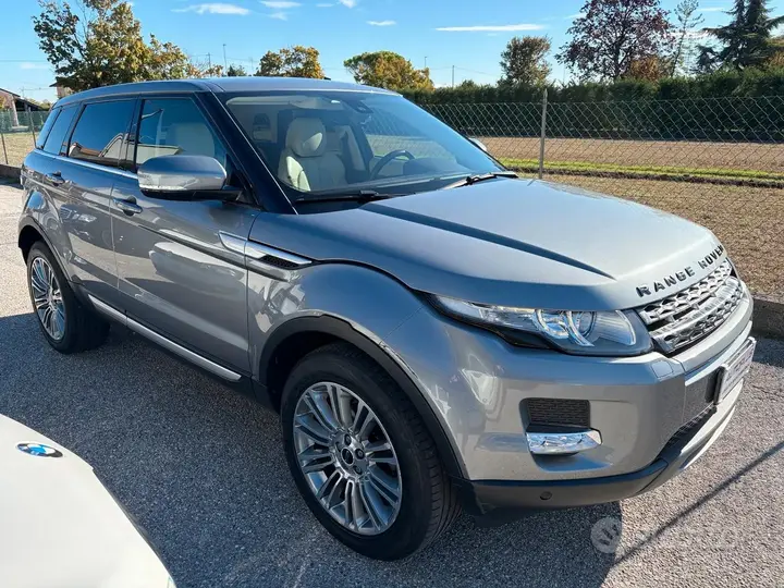 Land Rover Range Rover Evoque 2012 photo 3