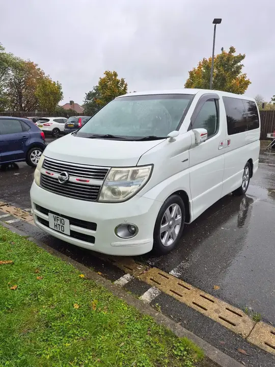 Nissan Elgrand 2021 photo 5