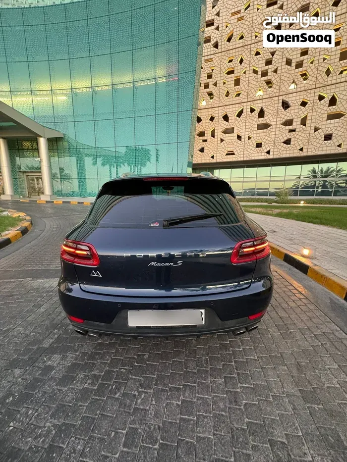 Porsche Macan S