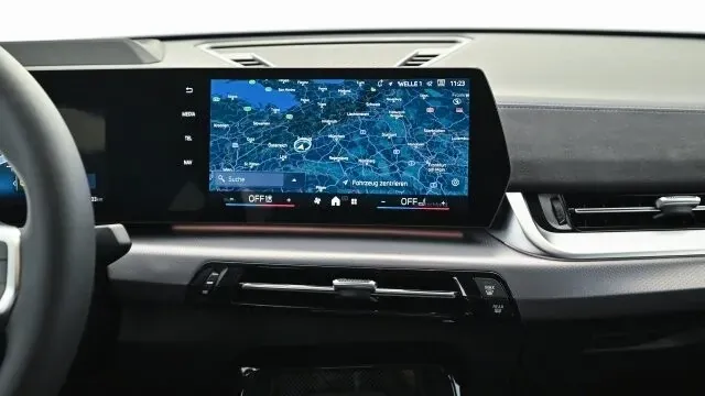 BMW Ix2 2025 photo 3