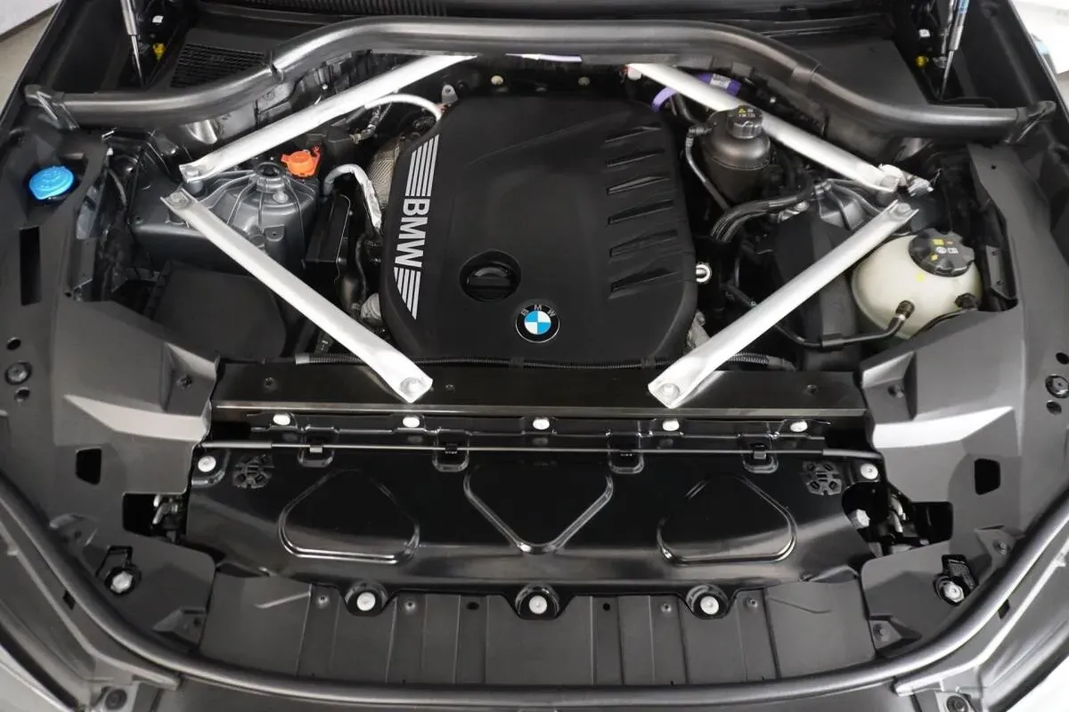 BMW X5 2025 photo 2