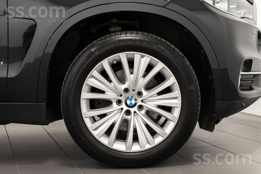 BMW X5 2015 photo 5