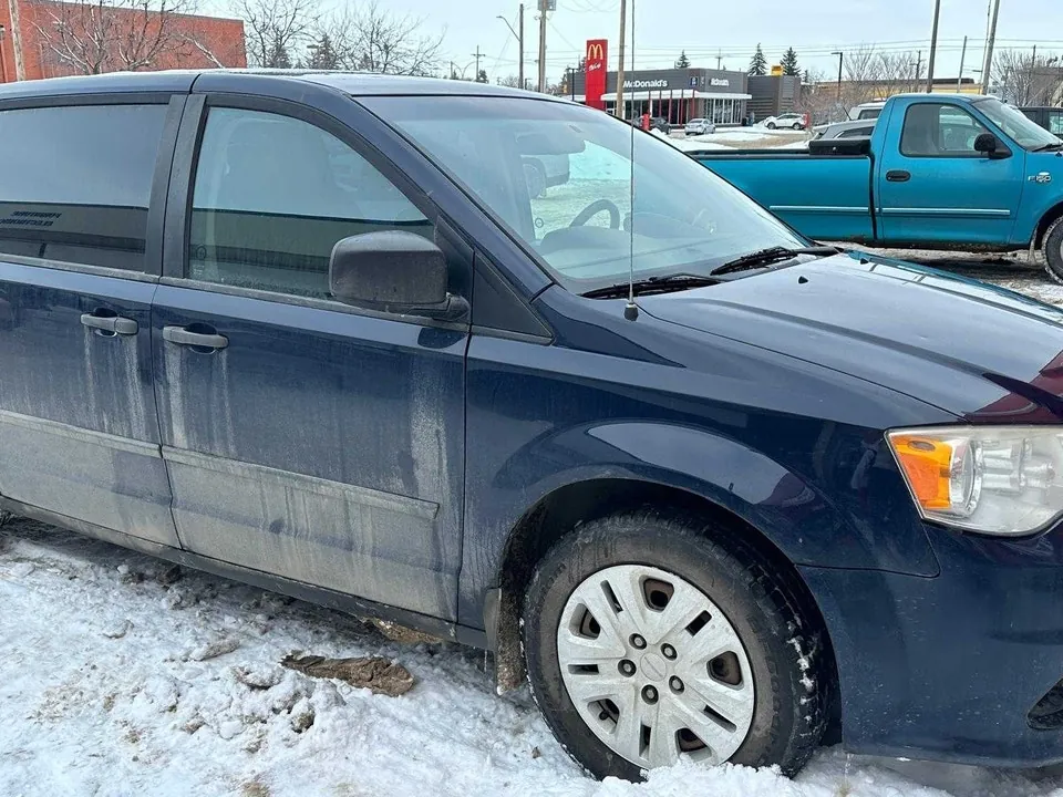 Dodge Grand Caravan 2014 photo 4