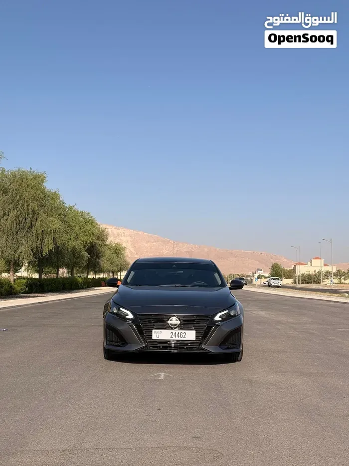 Nissan Altima 2024 photo 2