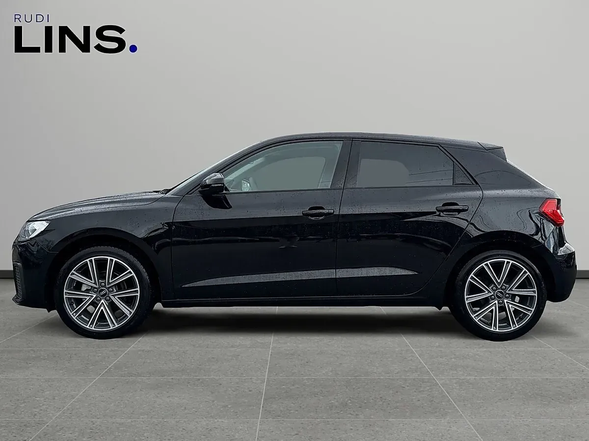 Audi A1 2026 photo 2