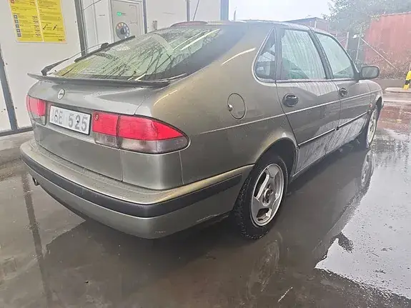 Saab 9-3 1999 photo 3